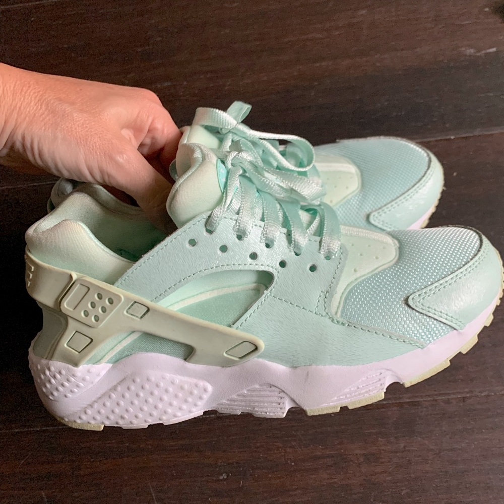 Mint green Nike Air Huarache Run Igloo (GS)